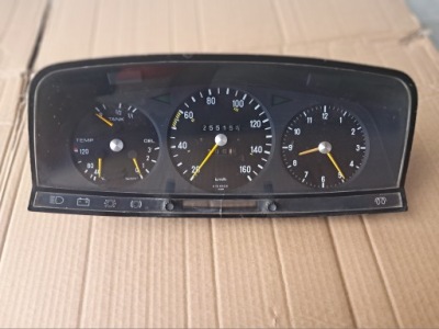 Лічильник mercedes w123 2,0d 2,4d 1235420201 фото №1