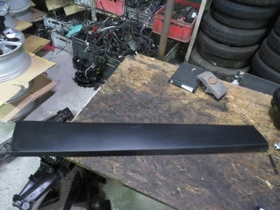 Молдинг ліва двері зсувні renault trafic iii 3 фото №1