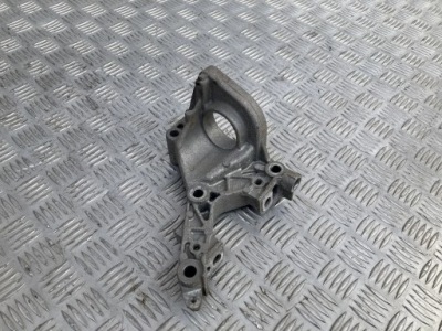 Кронштейн підпора піввісь glb x247 1.3 cgi a2822232600 фото №1