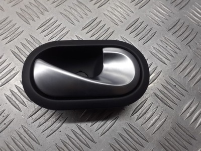 Ручка права передня внутрішня renault scenic ii 8200028486 фото №1