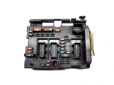 Peugeot 307 коробка предохранителей bsi 1,4 hdi 9650664080 фото №1