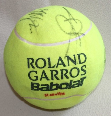 Babolat z autografami Piłka Gigant Roland Garros 860033 MKCz
