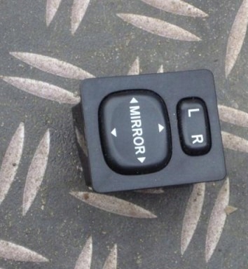 Toyota rav4 i 00- переключатель регулировки зеркал фото №1