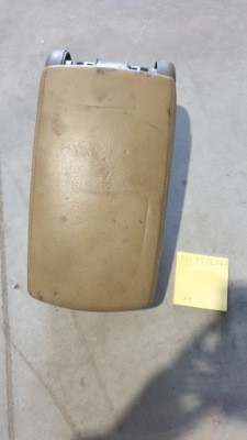 Подлокотник audi a6 c6 светлая кожа фото №1