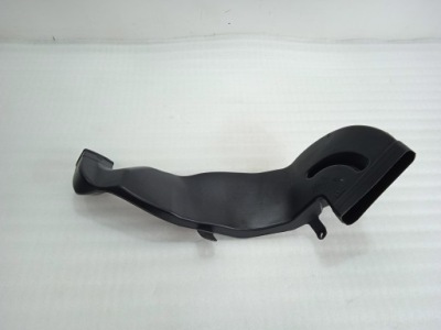 Audi оригінальний номер 8k0819504 канал повітря фото №1