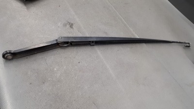 8225998 HOLDER WIPER BLADES LEFT FRONT BMW E46  