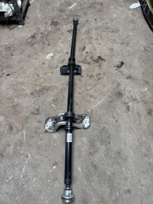 Wał приводной volvo xc60 ii 2017- 31492145 фото №1