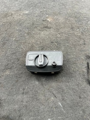 Audi a3 8v вимикач перемикач світла фото №1