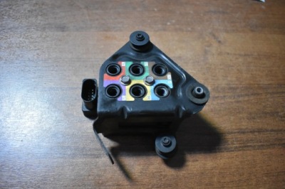 Idealny распределитель подвеска porsche panamera 970 1 фото №1