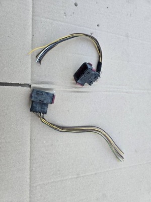 Штекер колодка лампи перед права ліва opel tigra b cabrio 04-09 rok фото №1