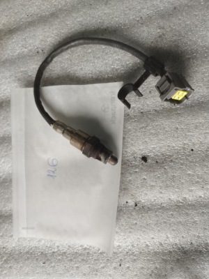 126 датчик датчик лямбда-зонд 0258030007 mercedes w176 фото №1