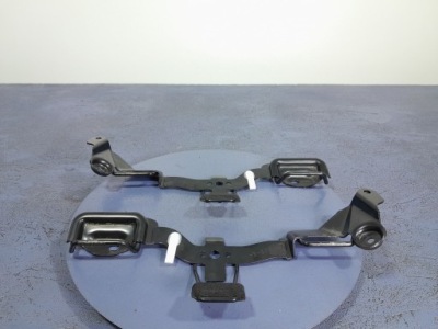 Lexus is iii xe30 lift 16-20 крепления крепления isofix фото №1