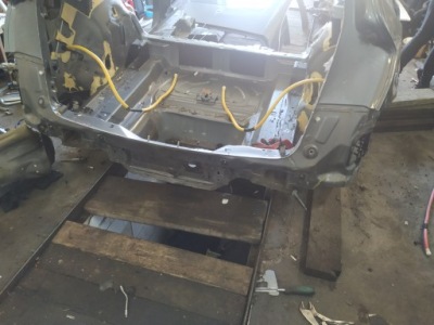 Audi q5 8r стіна піддон ремінь задній фото №1