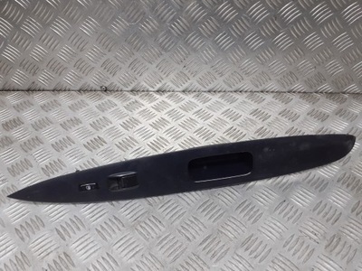 Панель скло правий перед toyota scion xa фото №1