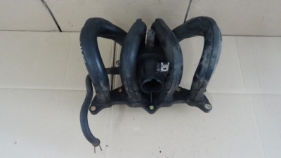 Toyota yaris 1 i 1.0b коллектор всасывающий фото №1