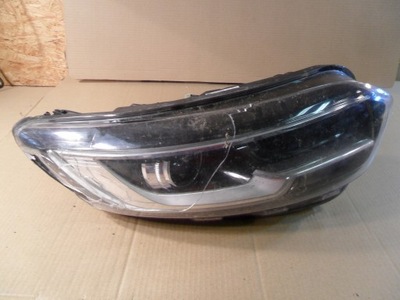 Renault kadjar 15- фара перед правий фото №1