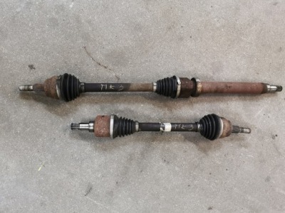 Привідний вал короткий довга ford focus mk3 фото №1