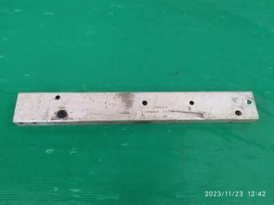 Зона деформации правая перед mercedes w246 a2466280229 фото №1