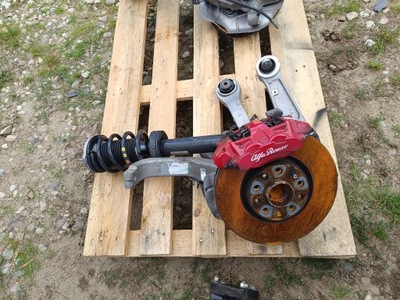 Alfa romeo giulia поворотный кулак передняя левая комплект фото №1