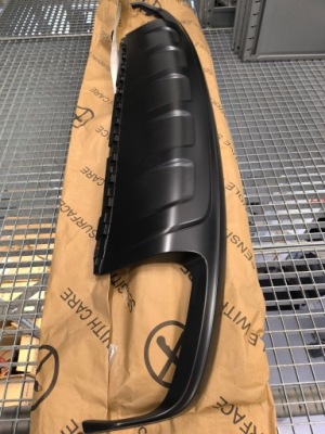 Audi q7 спойлер бампера задняя 4m0807434eru6 фото №1