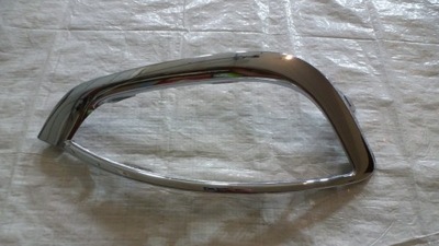 Chrysler pacifica рамка протитуманної фари права 5sd10sz0ab фото №1