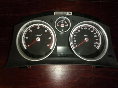 Opel astra h панель 13216676 фото №1