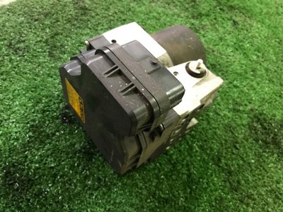 Насос abs lexus is ii 220 d 44540-53041 фото №1