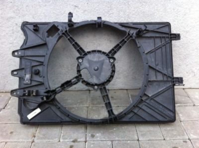 Fiat 500 l вентилятор корпус фото №1