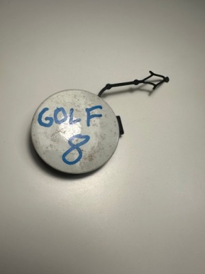 Volkswagen golf viii заглушка фаркоп бампера 5h0807241 фото №1