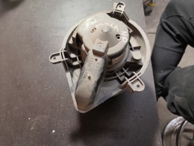 Воздуходувка вентилятор обдув opel movano a 133974w фото №1