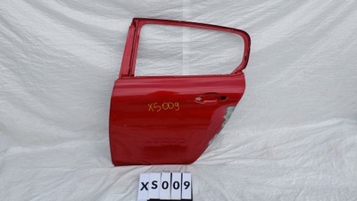 Peugeot 308 t9 левый задняя дверь фото №1