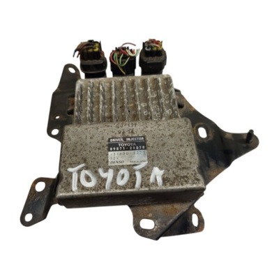 Модуль форсунок toyota corolla verso 2 2.2 d-cat 89871-20070 фото №1
