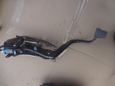 Педаль сцепления toyota hilux viii 16r- фото №1