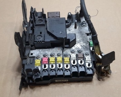 Модуль напряжения аккумулятор citroen c4 picasso ii e1075853 фото №1