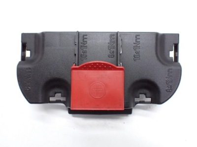 Захист корпус заглушка акумулятор mercedes c-klasa w204 08r фото №1