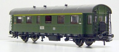 Roco - wagon osobowy 2-osiowy - 1kl DB