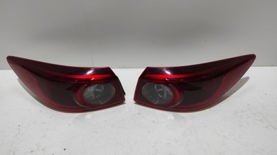 Mazda 3 bm sedan лампа правая led 2014 rok фото №1