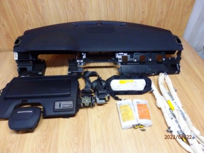 Панель приладів консоль подушки безпеки range rover evoque фото №1