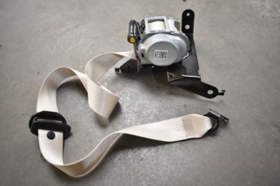 Ремень безопасности iii ряд левый mercedes gls x167 кремовый 1 9 фото №1