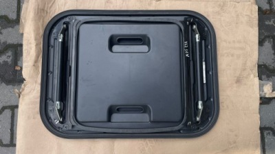 Właz даховий люк mercedes actros mp4 mp5 24r фото №1