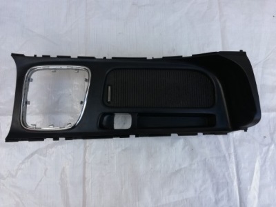 Кронштейн na напитки шторка полка kia ceed 12-17 ii фото №1