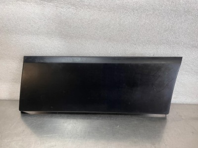 Молдинг бічна ліва renault trafic iii 3 iv 4 788137407r фото №1