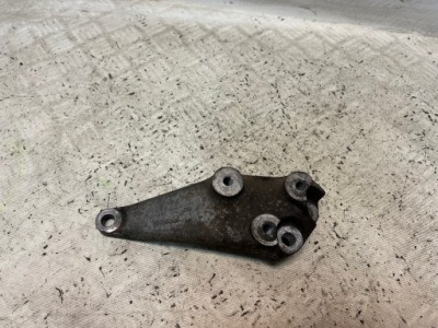 Opel insignia 1.6 t кронштейн опора коробки передач фото №1
