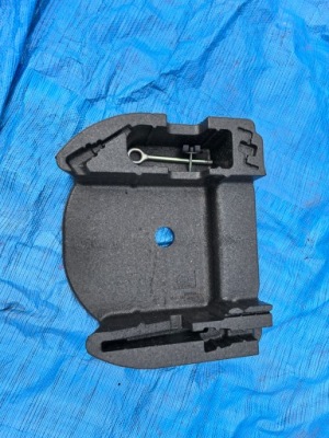 Fiat 500 пінополістирол багажника 52070966 фото №1