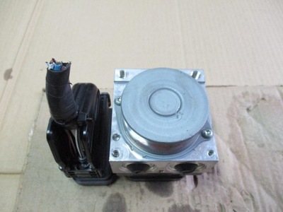 Насос гальмівна abs toyota chr 44510-76040 фото №1