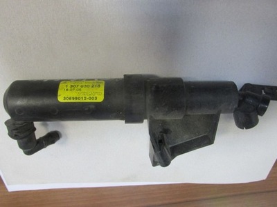 Volvo v50 омыватель лампы левый перед фото №1