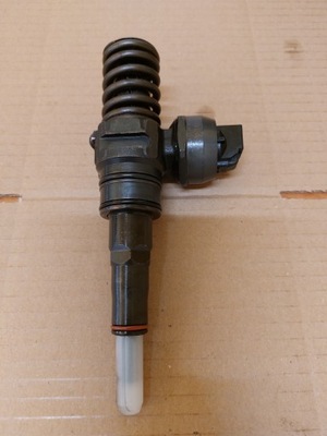 FUEL PUMP AND INJECTOR VW 1.9TDI BOSCH 0414720038  