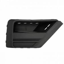 Vw crafter 17+ решётка радиатора решётка бампера правая фото №1