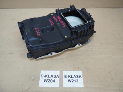 Корпус фільтра повітря w204 w212 a6510901101 фото №1