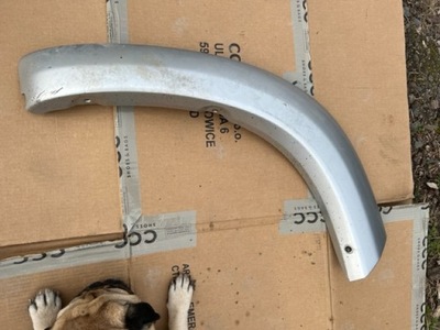 Toyota rav4 молдинг крила права задня 75605-42090 фото №1